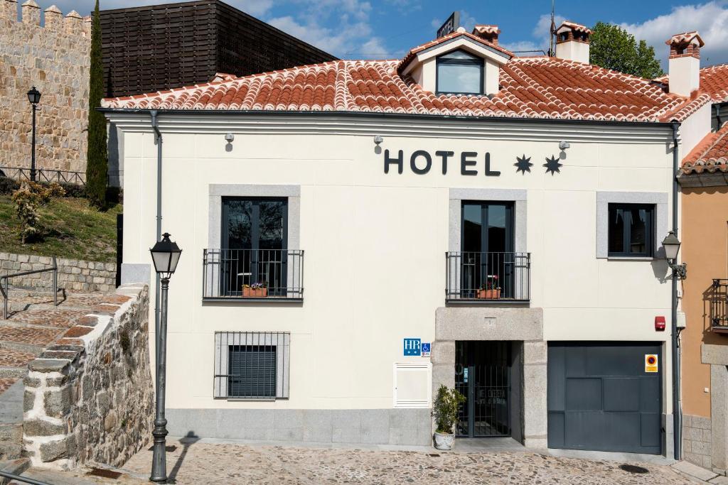 Hotel Puerta De La Santa Ávila Екстериор снимка